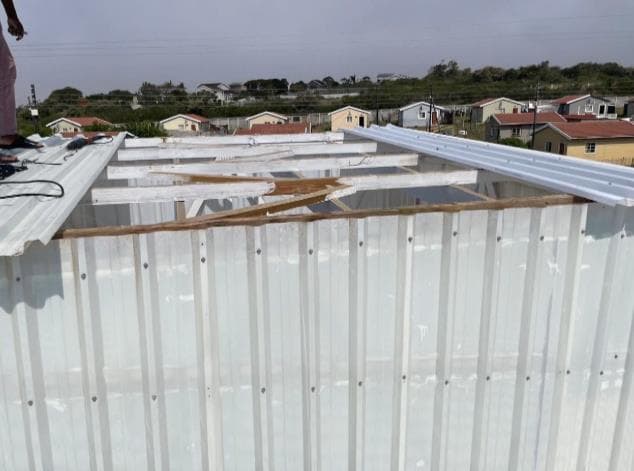 Luxurious salon interior showcasing modern design and comfortable seating.